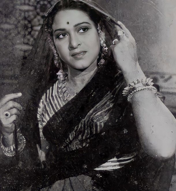 Amirbai Karnataki - Wikiunfold.com